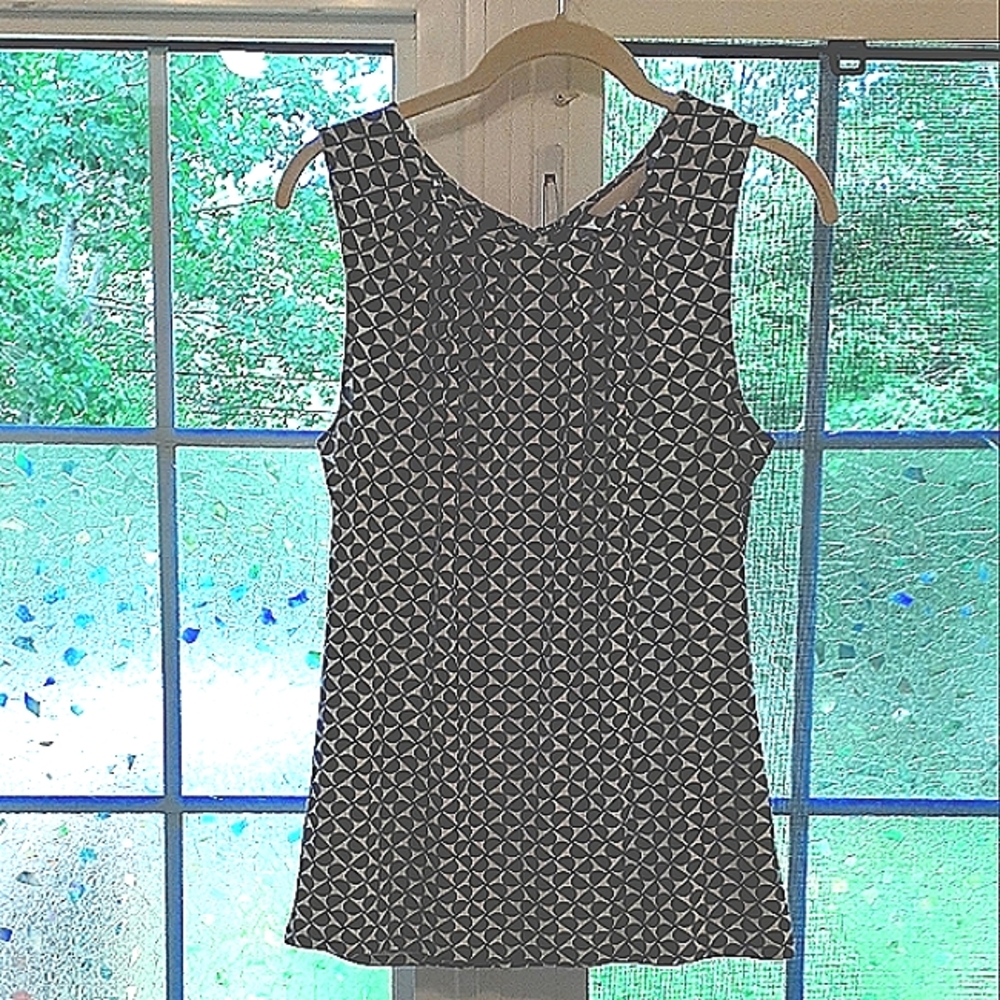 Banana Republic Sleeveless Blouse